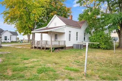 221 S Ohio Street, Chrisman, IL 61924 - Photo 17