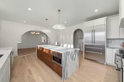 1037 Belleforte Avenue, Oak Park, IL 60302 - Photo 15