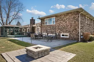 4200 W Gent Dr, Wadsworth, IL 60083 - Photo 29