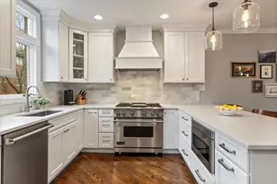 2709 N Janssen Ave, Chicago, IL 60614 - Photo 3