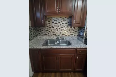 11233 S Avenue M, Chicago, IL 60617 - Photo 3