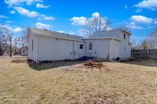 410 N Circle Dr, Wilmington, IL 60481 - Photo 17