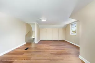 410 N Circle Dr, Wilmington, IL 60481 - Photo 11