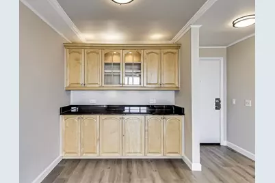 1 Renaissance Place #1220, Palatine, IL 60067 - Photo 5