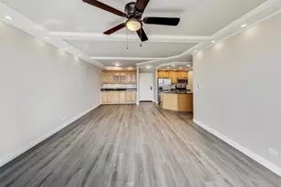 1 Renaissance Pl, Palatine, IL 60067 - Photo 3