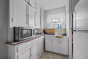 2324 18th B St, Moline, IL 61265 - Photo 11