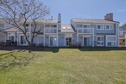 1120 Courtland Drive, Buffalo Grove, IL 60089 - Photo 5