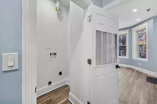 2433 S Harding Ave, Chicago, IL 60623 - Photo 9