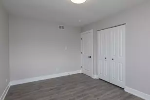 18008 Edwards Ave, Country Club Hills, IL 60478 - Photo 19