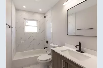 18008 Edwards Avenue, Country Club Hills, IL 60478 - Photo 27