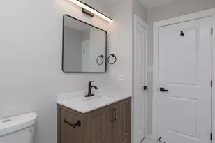 18008 Edwards Ave, Country Club Hills, IL 60478 - Photo 29