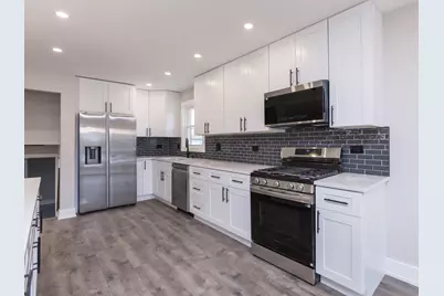 18008 Edwards Avenue, Country Club Hills, IL 60478 - Photo 9