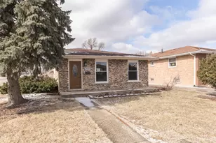 18008 Edwards Ave, Country Club Hills, IL 60478 - Photo 3