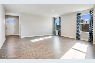 4476 E Millbrook Circle, Yorkville, IL 60560 - Photo 3