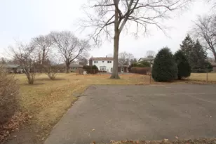 1200 Blakely St, Woodstock, IL 60098 - Photo 33