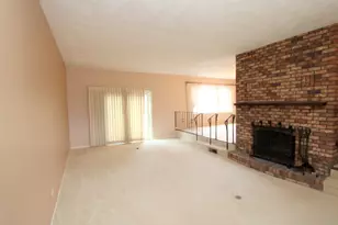 1200 Blakely St, Woodstock, IL 60098 - Photo 3