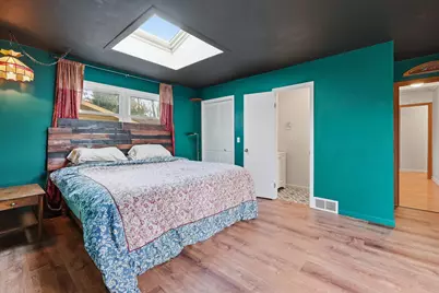 1120 Poplar Street, Lake in the Hills, IL 60156 - Photo 9