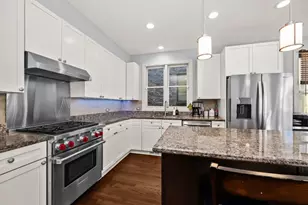 1754 N Hoyne Ave, Chicago, IL 60647 - Photo 9