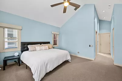 1754 N Hoyne Avenue, Chicago, IL 60647 - Photo 15