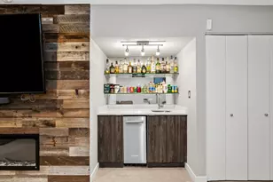 1754 N Hoyne Ave, Chicago, IL 60647 - Photo 25