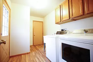 2235 Center Ln, Dixon, IL 61021 - Photo 17