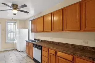 820 E 90th Pl, Chicago, IL 60619 - Photo 7