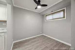 2208 Country Club Dr, Woodridge, IL 60517 - Photo 9