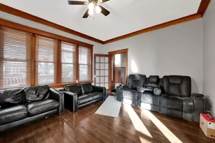 6333 S Whipple St, Chicago, IL 60629 - Photo 3