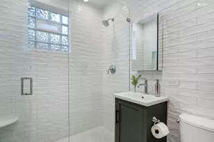 1415 W George St, Chicago, IL 60657 - Photo 15