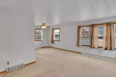 1636 Whitney Boulevard, Belvidere, IL 61008 - Photo 7