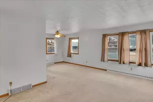 1636 Whitney Blvd, Belvidere, IL 61008 - Photo 7