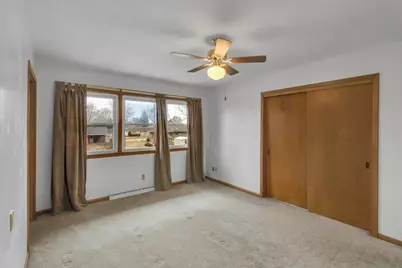 1636 Whitney Boulevard, Belvidere, IL 61008 - Photo 15