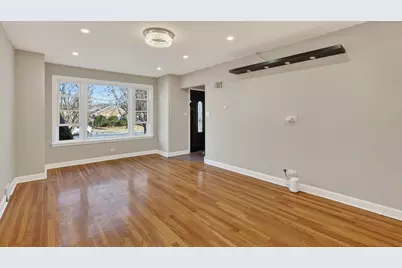 6104 N Kimball Avenue, Chicago, IL 60659 - Photo 5