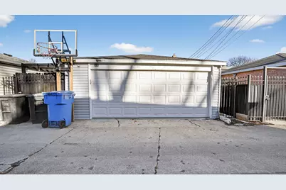6104 N Kimball Avenue, Chicago, IL 60659 - Photo 39