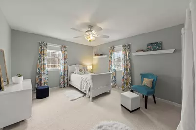 255 Grandview Avenue, Glen Ellyn, IL 60137 - Photo 17