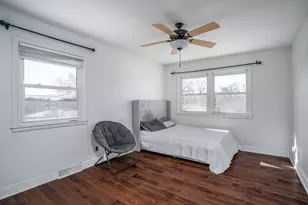 3225 28th St Ct, Rock Island, IL 61201 - Photo 15