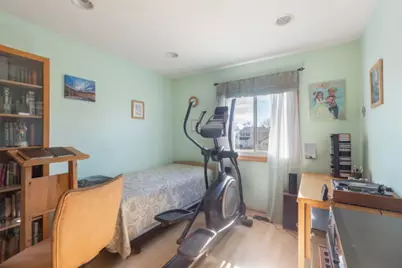 203 Albert Drive, Vernon Hills, IL 60061 - Photo 7