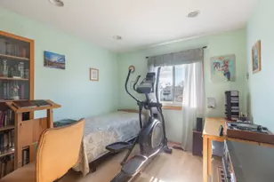 203 Albert Dr, Vernon Hills, IL 60061 - Photo 7