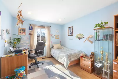 203 Albert Drive, Vernon Hills, IL 60061 - Photo 11