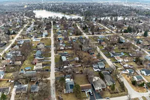 314 Plum St, Lake in the Hills, IL 60156 - Photo 33