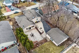 314 Plum St, Lake in the Hills, IL 60156 - Photo 37