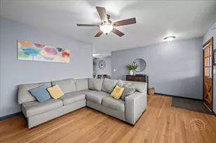 103 Main St, Sugar Grove, IL 60554 - Photo 7