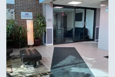 977 N Oaklawn Avenue, Elmhurst, IL 60126 - Photo 3