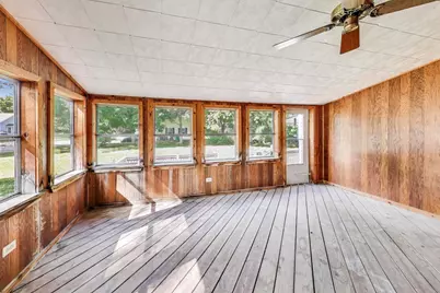 546 Thorndale Avenue, Park City, IL 60085 - Photo 25