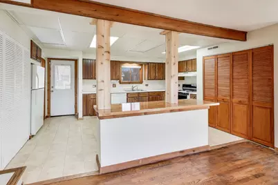 546 Thorndale Avenue, Park City, IL 60085 - Photo 9