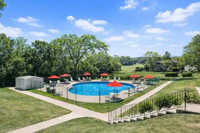 2431 Ogden Avenue #10, Downers Grove, IL 60515 - Photo 21