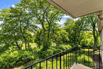 2431 Ogden Avenue #10, Downers Grove, IL 60515 - Photo 7