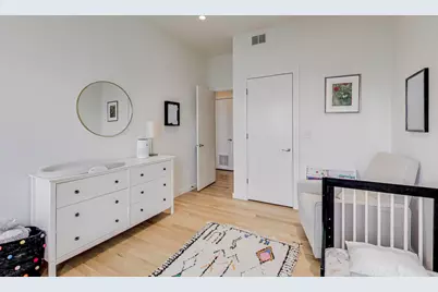 [Address not provided], Chicago, IL 60625 - Photo 17