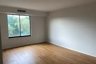 1605 E Central Rd, Arlington Heights, IL 60005 - Photo 11