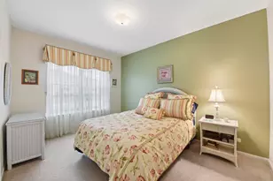 1104 Heathrow Ln, Aurora, IL 60502 - Photo 19